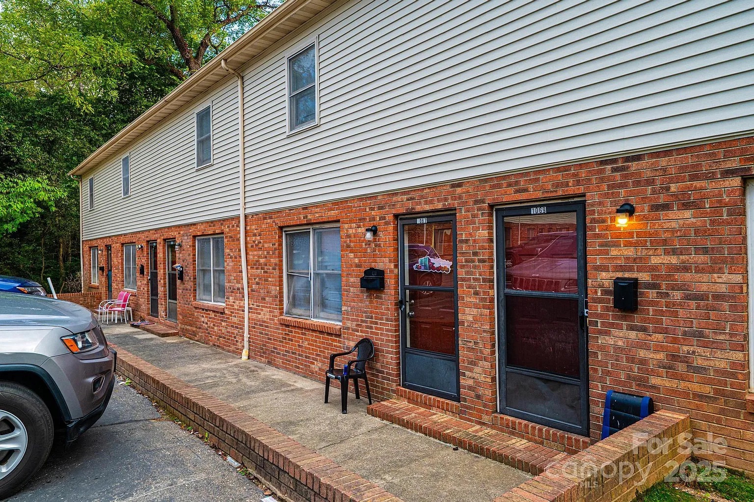 1051 3rd Street Southeast - 1055