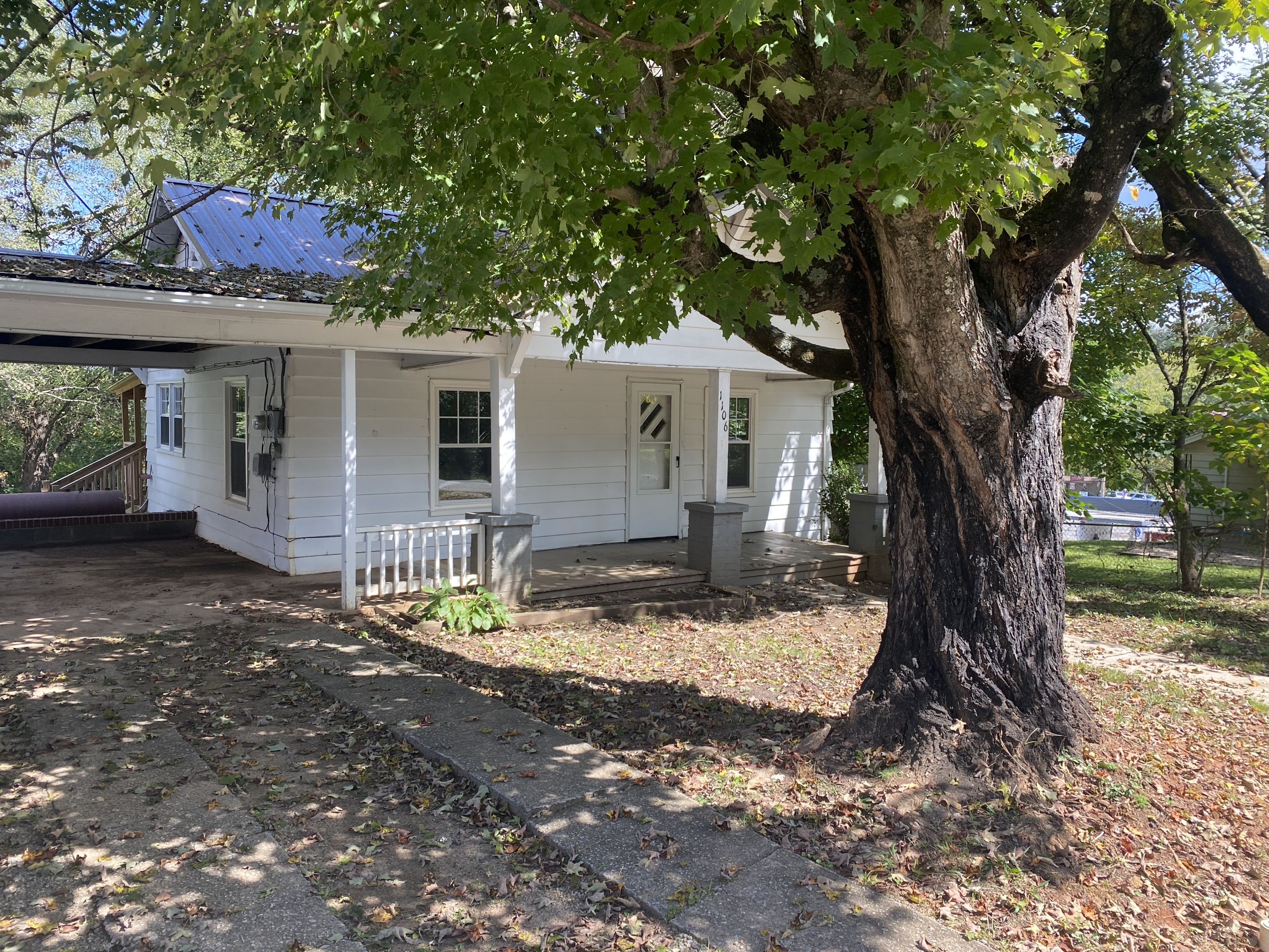 1106 Plaza Street Northwest